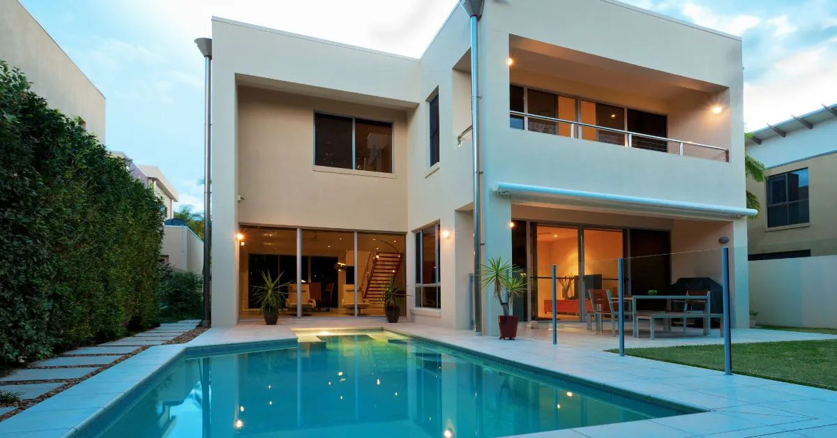 Locações via Airbnb exigem cláusulas contratuais para proteger o proprietário e evitar prejuízos futuros